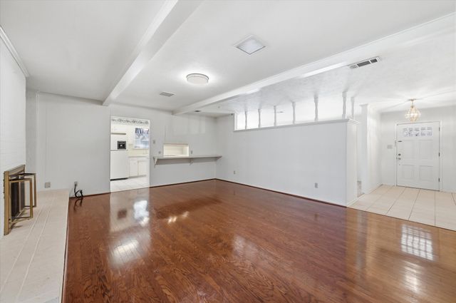 3311 Peachtree Lane, Pantego, TX 76013