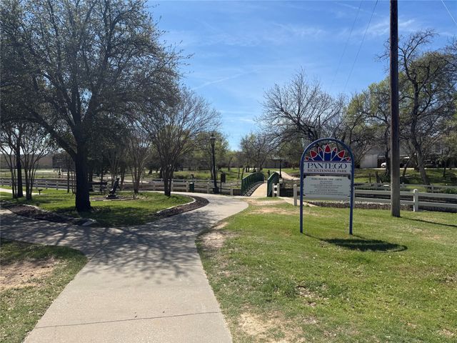 3311 Peachtree Lane, Pantego, TX 76013