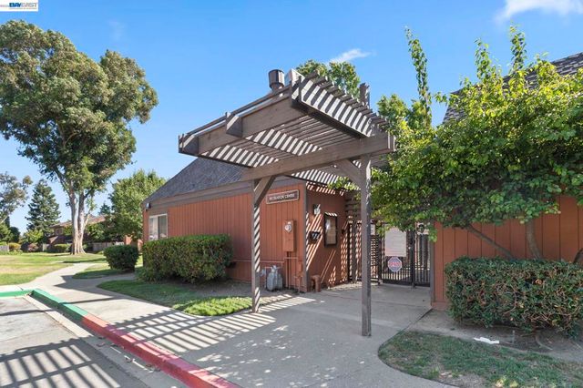 38623 Cherry Ln 148, Fremont, CA 94536