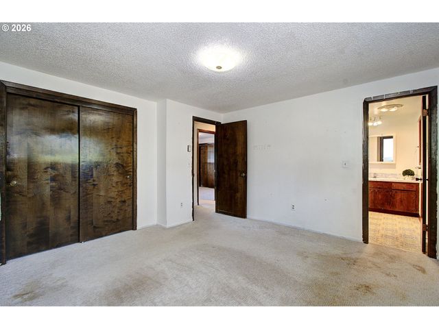 8814 Ne 104TH St, Vancouver, WA 98662