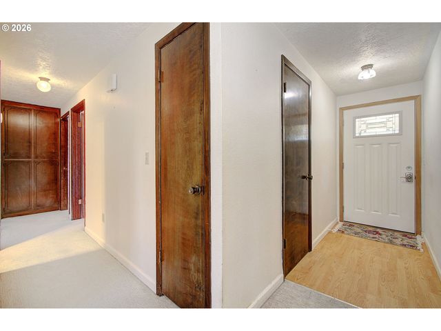 8814 Ne 104TH St, Vancouver, WA 98662