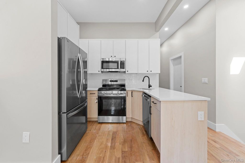 109 Amersfort Place, Brooklyn, NY 11210 — photo 4