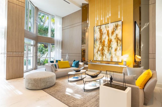 21055 Yacht Club Dr 605, Aventura, FL 33180