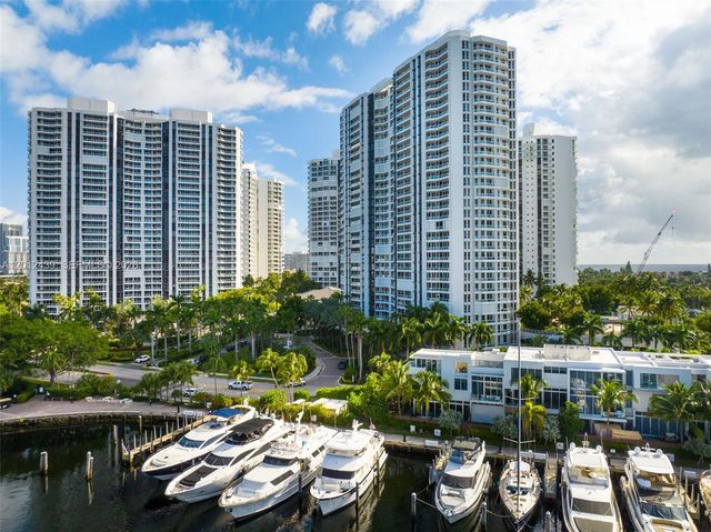 21055 Yacht Club Dr 605, Aventura, FL 33180
