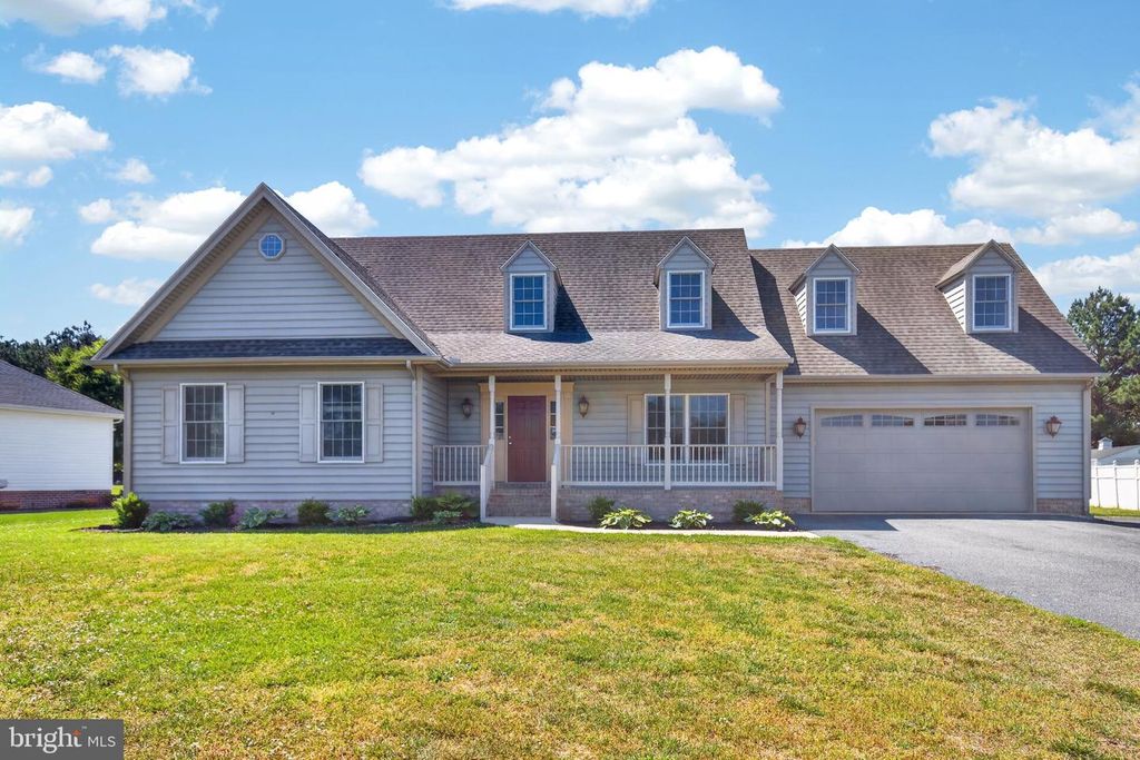 Image 1 of property listing at 313 GUNBYS MILL DR, Salisbury, MD 21804