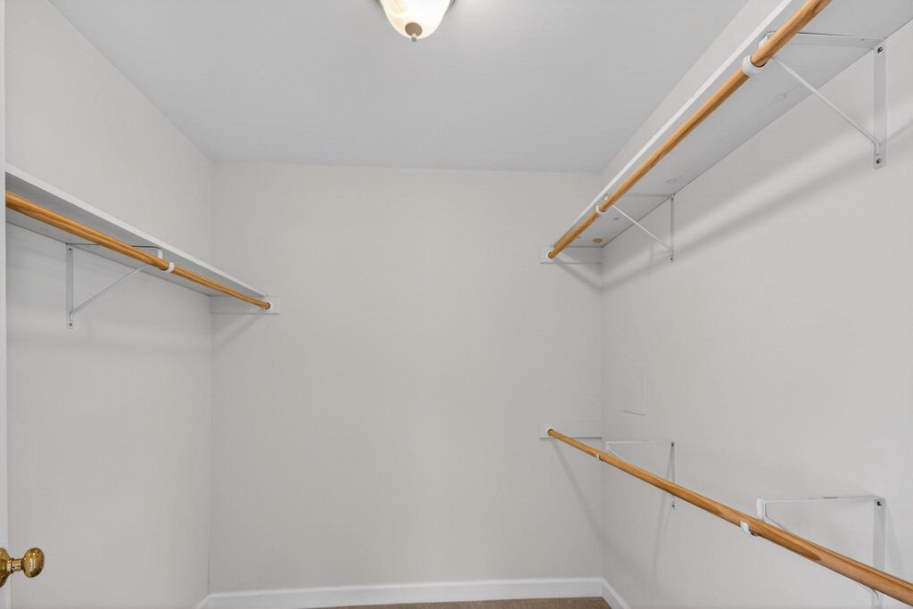 Image 13 of property listing at 313 GUNBYS MILL DR, Salisbury, MD 21804