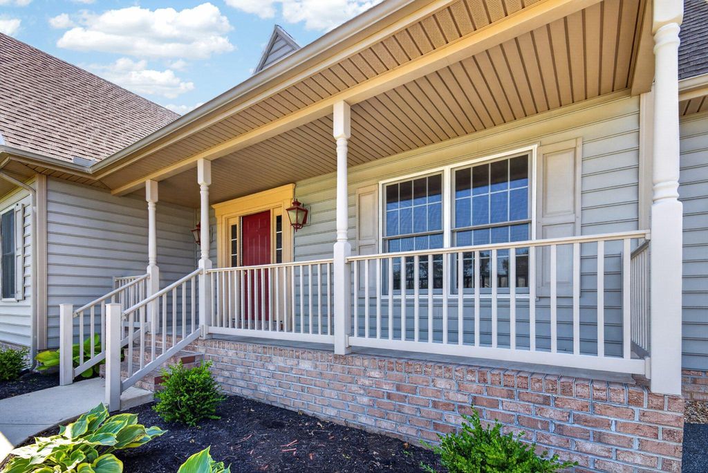 Image 3 of property listing at 313 GUNBYS MILL DR, Salisbury, MD 21804