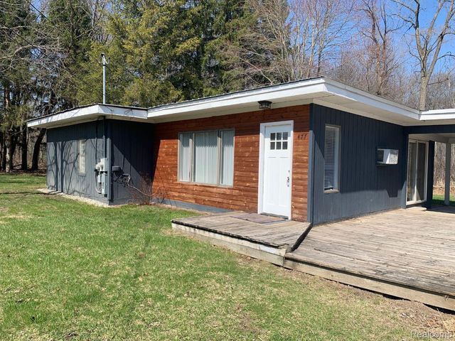 477 Crediton Street, Orion Charter Township, MI 48362