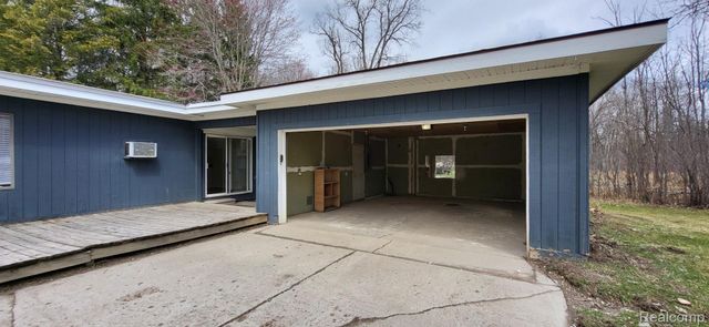 477 Crediton Street, Orion Charter Township, MI 48362