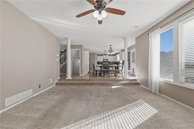 2513 SW 12th Street, Lee's Summit, MO 64081