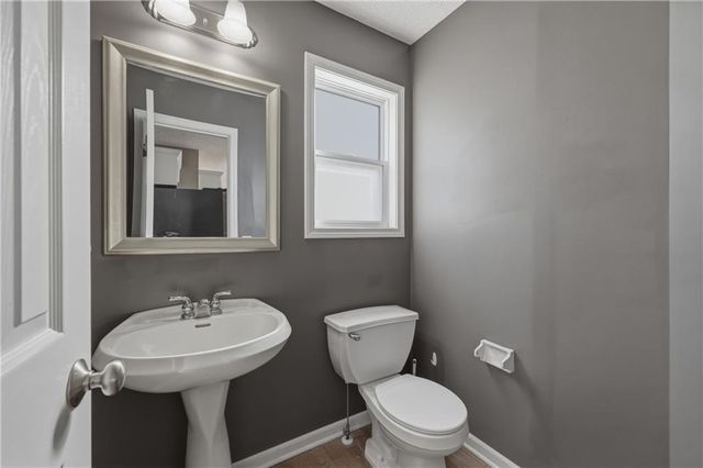 2513 SW 12th Street, Lee's Summit, MO 64081