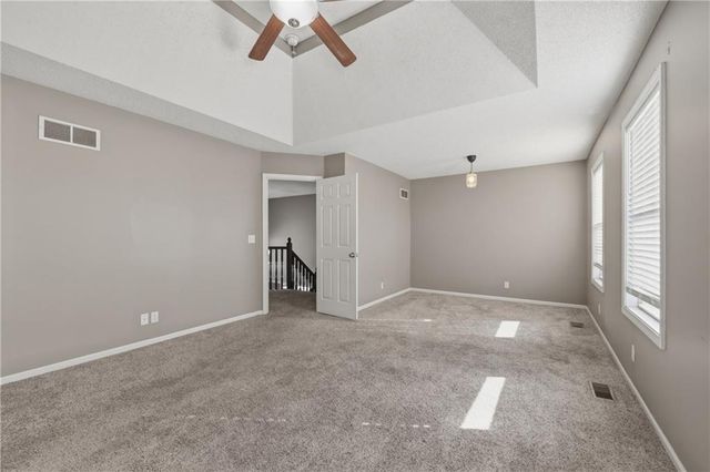 2513 SW 12th Street, Lee's Summit, MO 64081