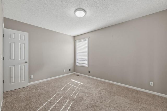 2513 SW 12th Street, Lee's Summit, MO 64081