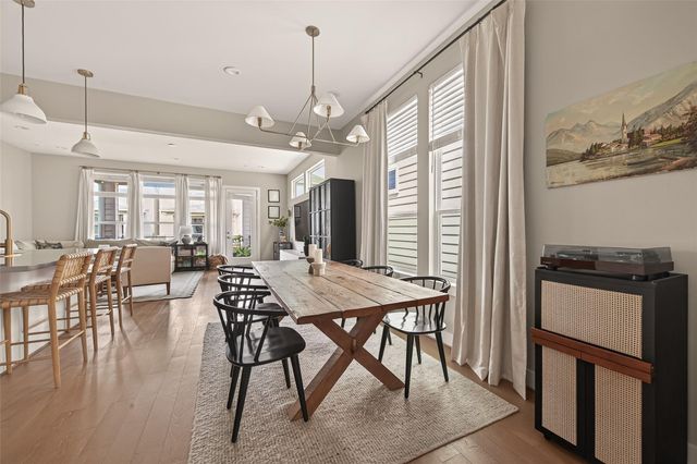 5838 Kiam Street, Houston, TX 77007