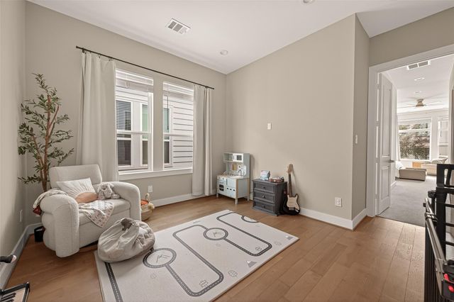 5838 Kiam Street, Houston, TX 77007