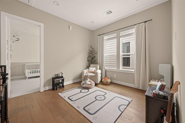 5838 Kiam Street, Houston, TX 77007