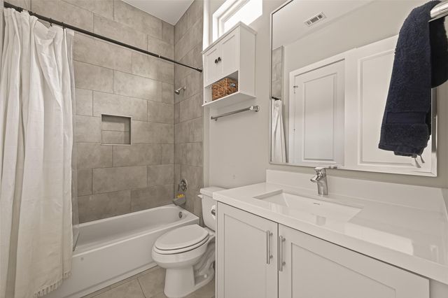 5838 Kiam Street, Houston, TX 77007