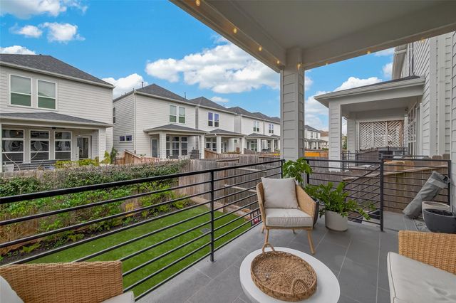 5838 Kiam Street, Houston, TX 77007