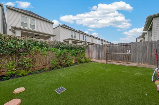 5838 Kiam Street, Houston, TX 77007