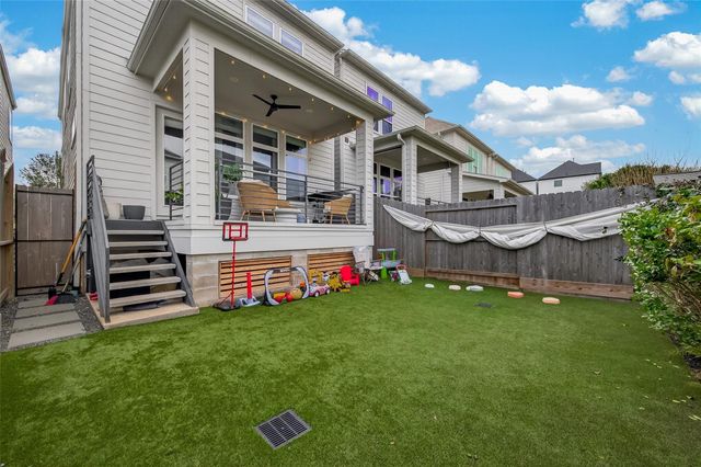 5838 Kiam Street, Houston, TX 77007