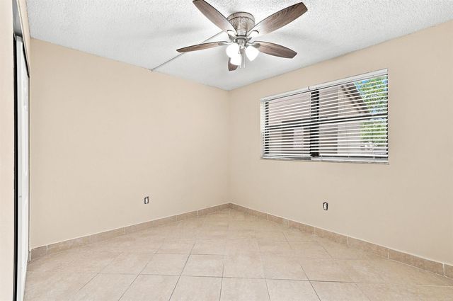 9938 NOB HILL Lane 9938, Sunrise, FL 33351
