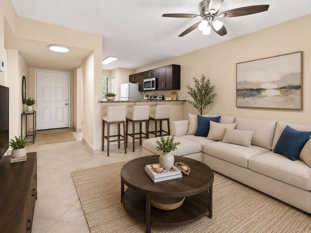 9938 NOB HILL Lane 9938, Sunrise, FL 33351