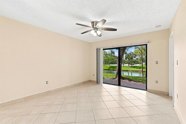 9938 NOB HILL Lane 9938, Sunrise, FL 33351