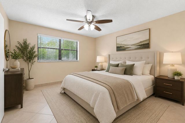 9938 NOB HILL Lane 9938, Sunrise, FL 33351