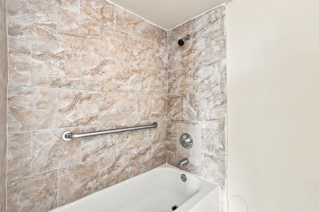 9938 NOB HILL Lane 9938, Sunrise, FL 33351