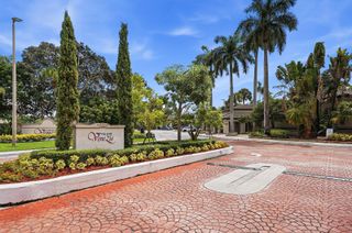 9938 NOB HILL Lane 9938, Sunrise, FL 33351