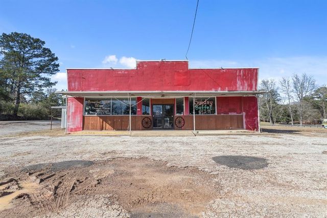 301 N Wheeler Road, Colmesneil, TX 75938