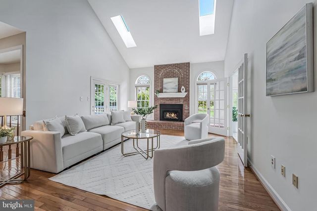 5501 ASHLEIGH RD, Fairfax, VA 22030