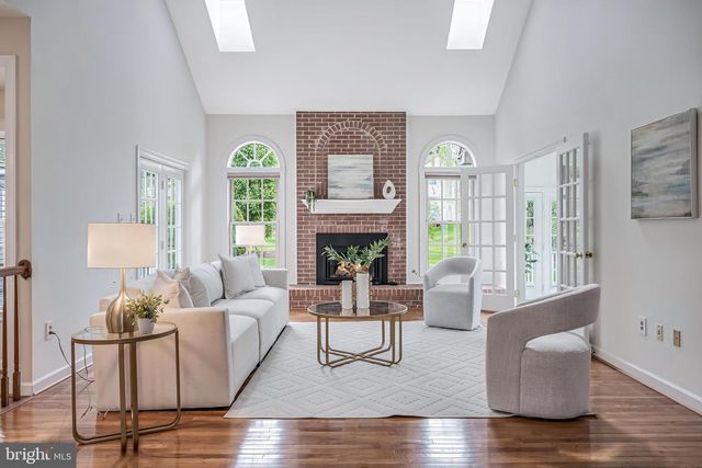 5501 ASHLEIGH RD, Fairfax, VA 22030