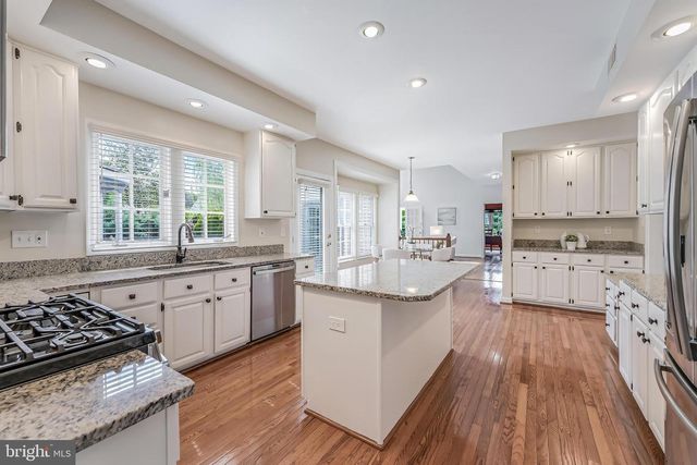5501 ASHLEIGH RD, Fairfax, VA 22030