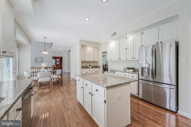 5501 ASHLEIGH RD, Fairfax, VA 22030