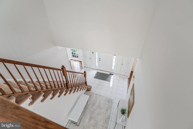 5501 ASHLEIGH RD, Fairfax, VA 22030