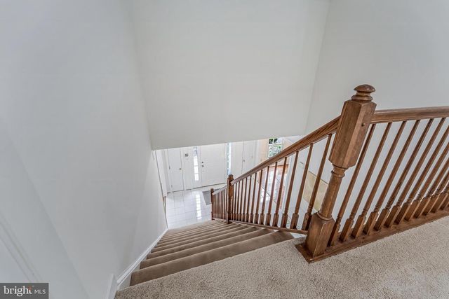 5501 ASHLEIGH RD, Fairfax, VA 22030