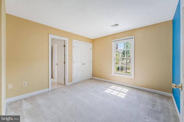 5501 ASHLEIGH RD, Fairfax, VA 22030