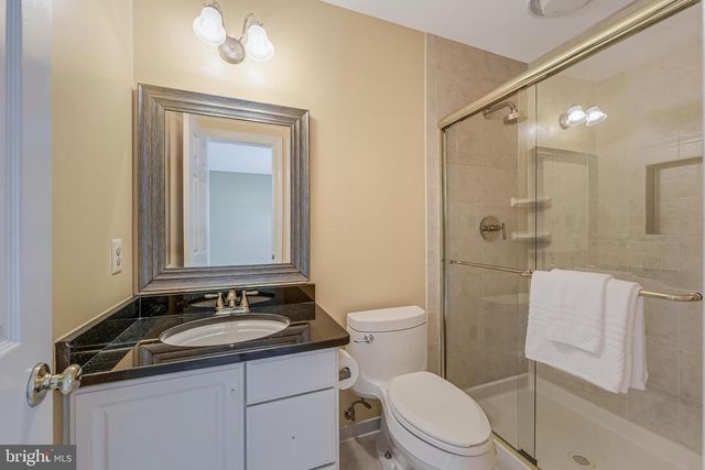 5501 ASHLEIGH RD, Fairfax, VA 22030