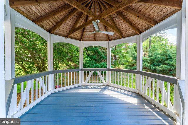 5501 ASHLEIGH RD, Fairfax, VA 22030