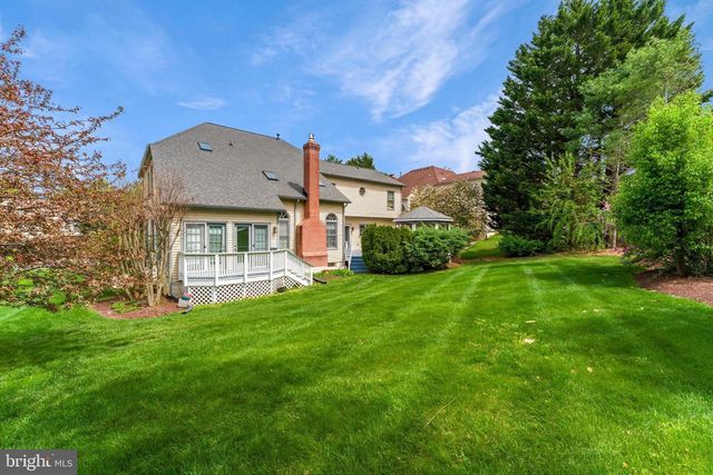 5501 ASHLEIGH RD, Fairfax, VA 22030