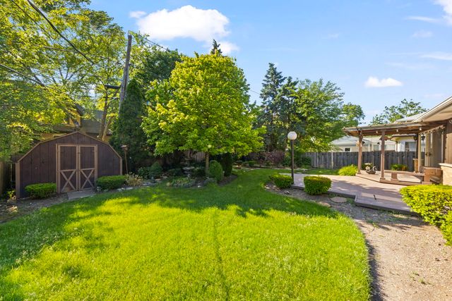 637 Oriole Avenue, Park Ridge, IL 60068