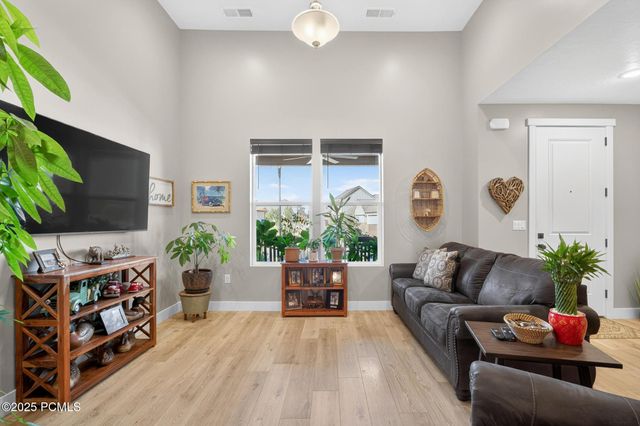 5543 S Carnelian Parkway, St. George, UT 84790