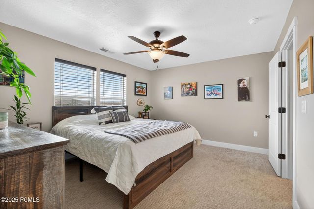 5543 S Carnelian Parkway, St. George, UT 84790