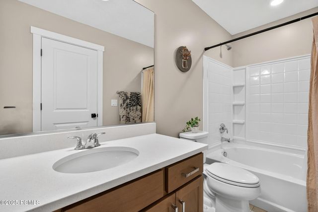 5543 S Carnelian Parkway, St. George, UT 84790