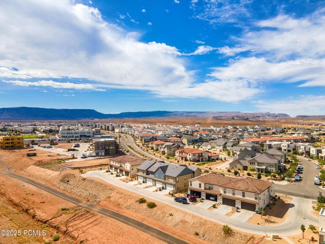 5543 S Carnelian Parkway, St. George, UT 84790