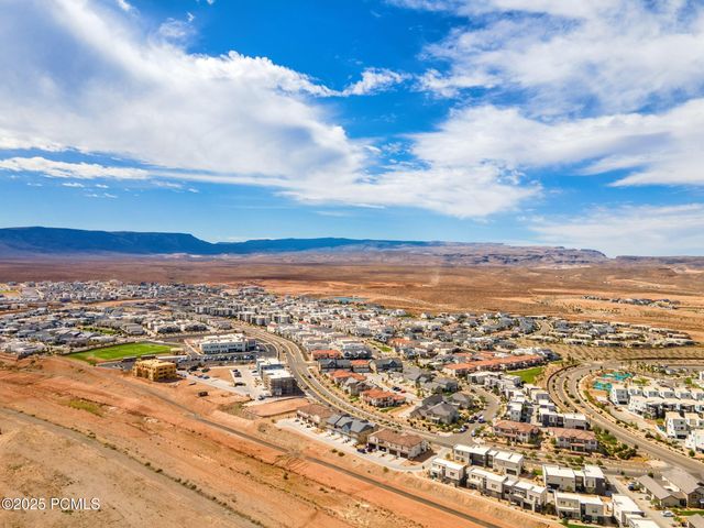 5543 S Carnelian Parkway, St. George, UT 84790