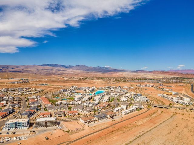 5543 S Carnelian Parkway, St. George, UT 84790