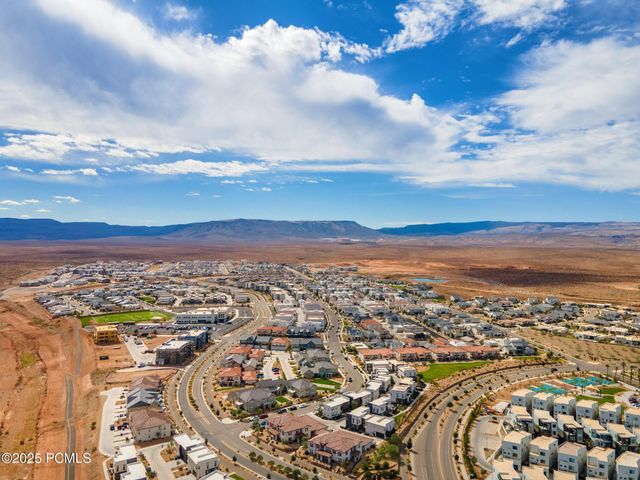 5543 S Carnelian Parkway, St. George, UT 84790