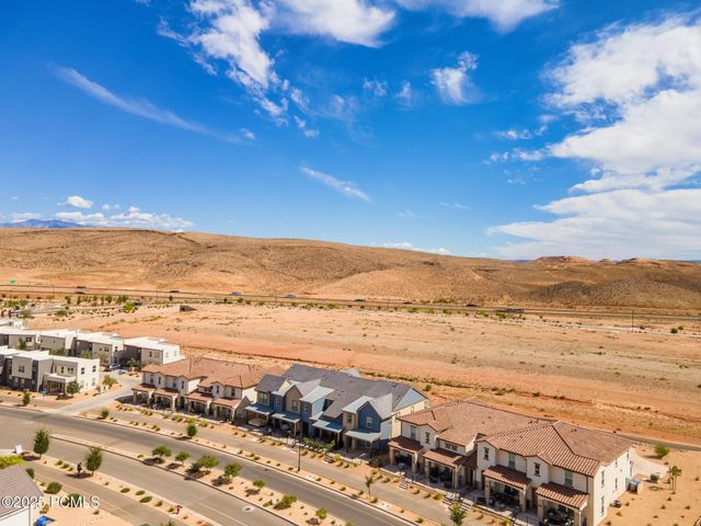 5543 S Carnelian Parkway, St. George, UT 84790